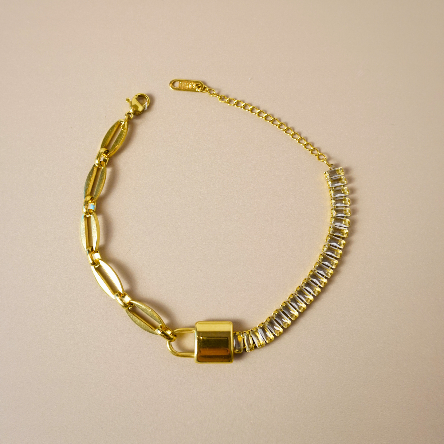 Gold Elegance Crystal Link Bracelet